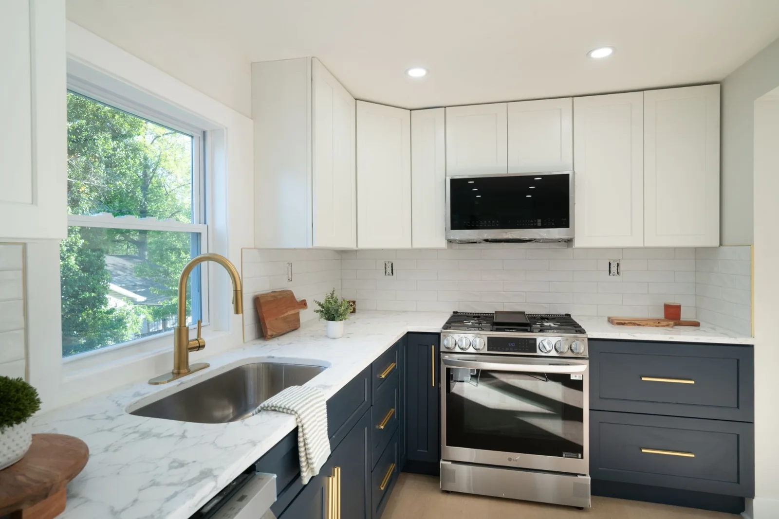 504 Balboa Avenue, Maryland — Samantha Allen DMV investment property — interior detail (photo 03)