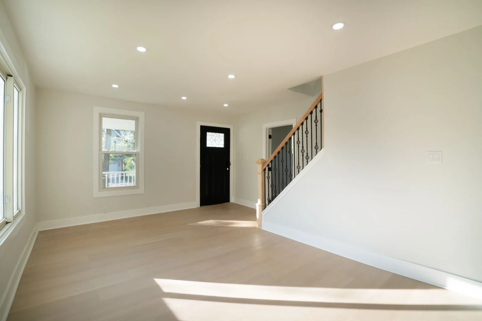 504 Balboa Avenue, Maryland — Samantha Allen DMV investment property — interior detail (photo 05)