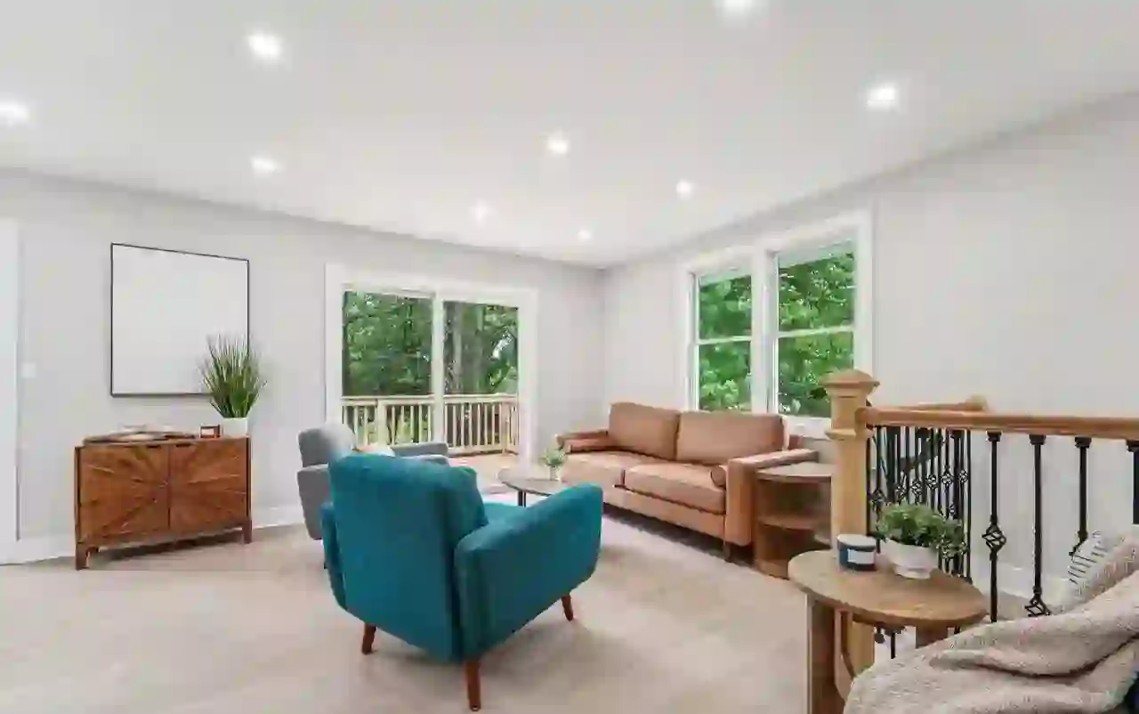 9168 Fort Smallwood Road, Maryland — Samantha Allen DMV investment property — interior detail (photo 04)